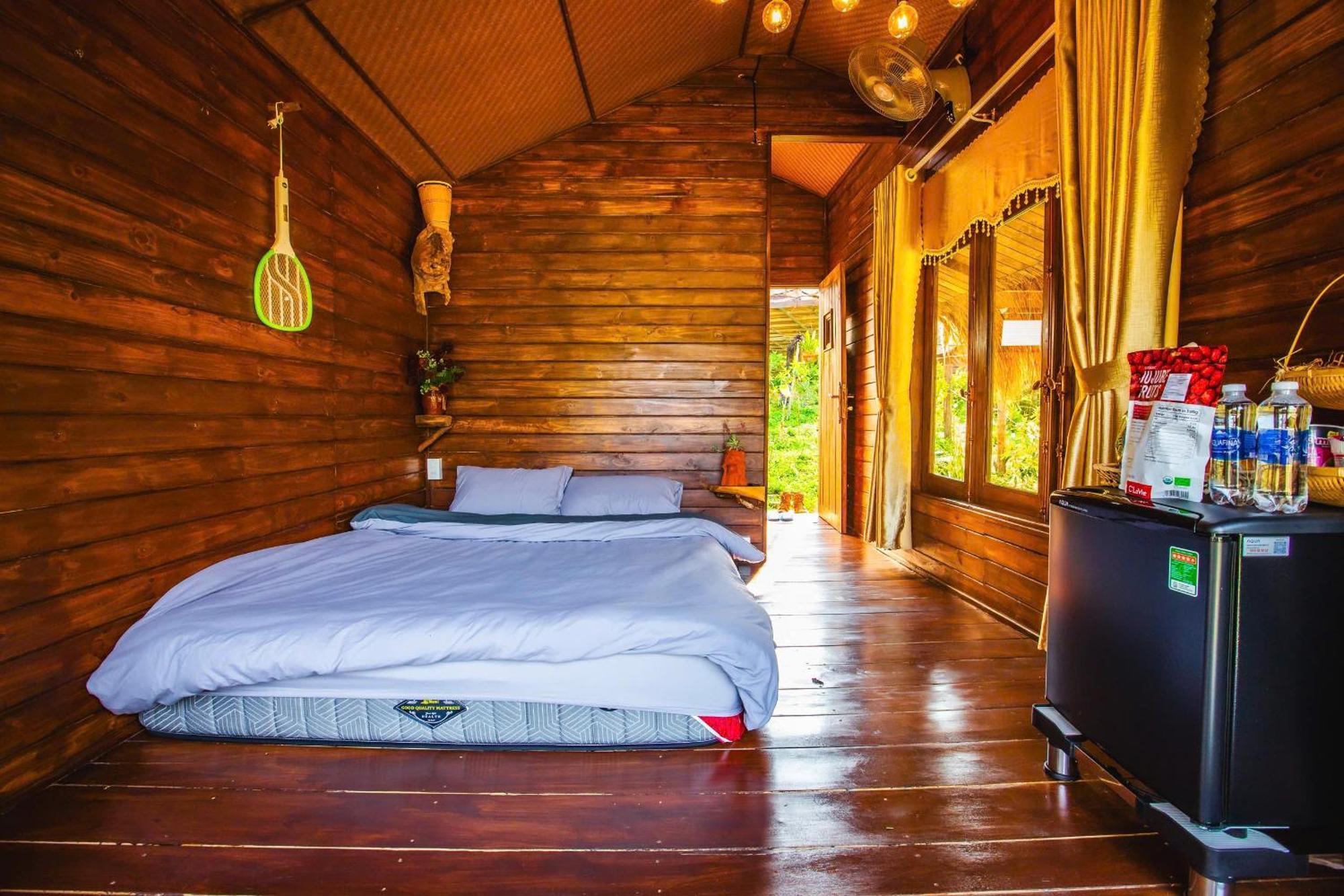 Homestay Nha Trong Ban - Mang Den Kon Von Kla