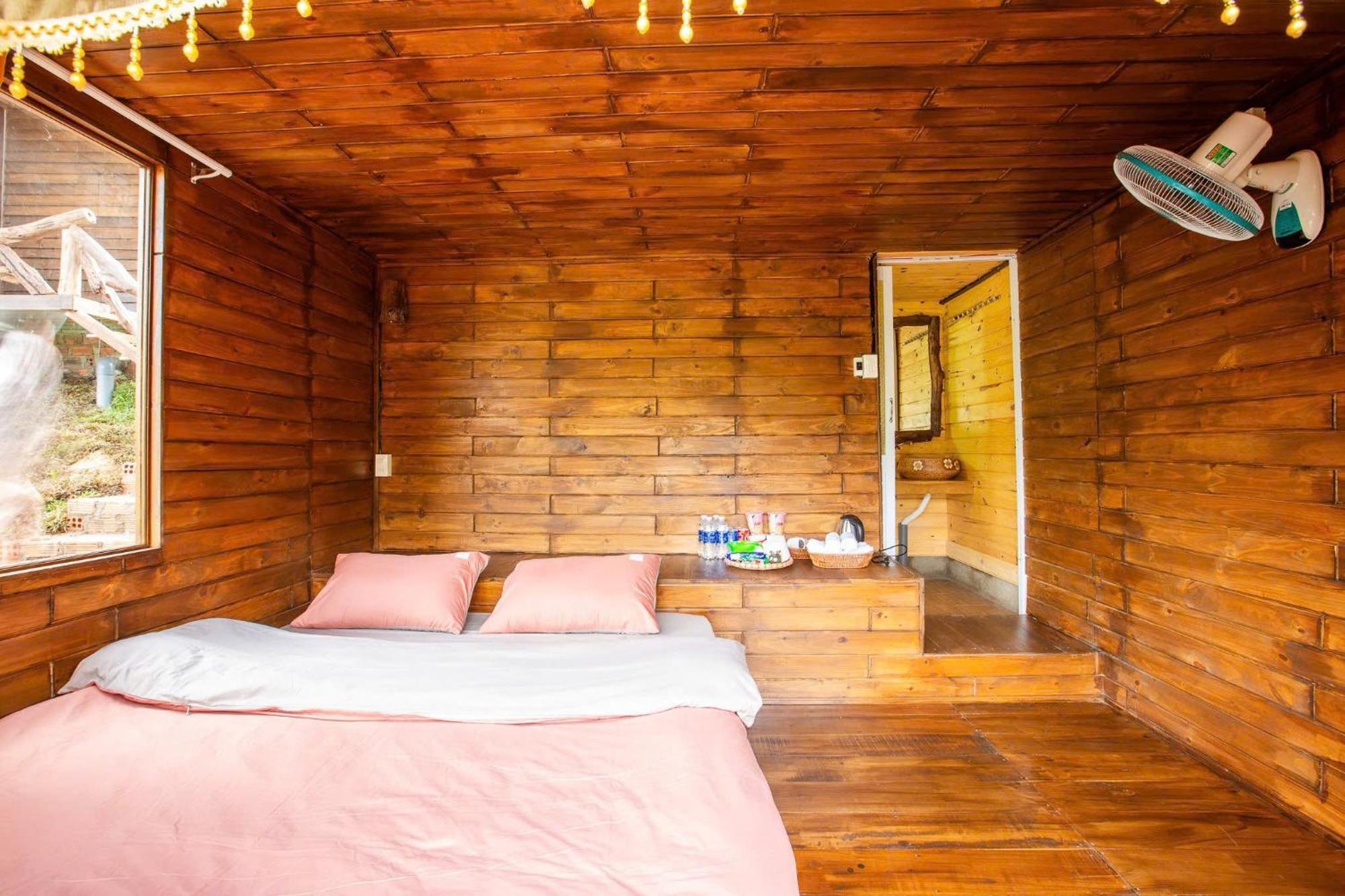 Nha Trong Ban - Mang Den Homestay Kon Von Kla