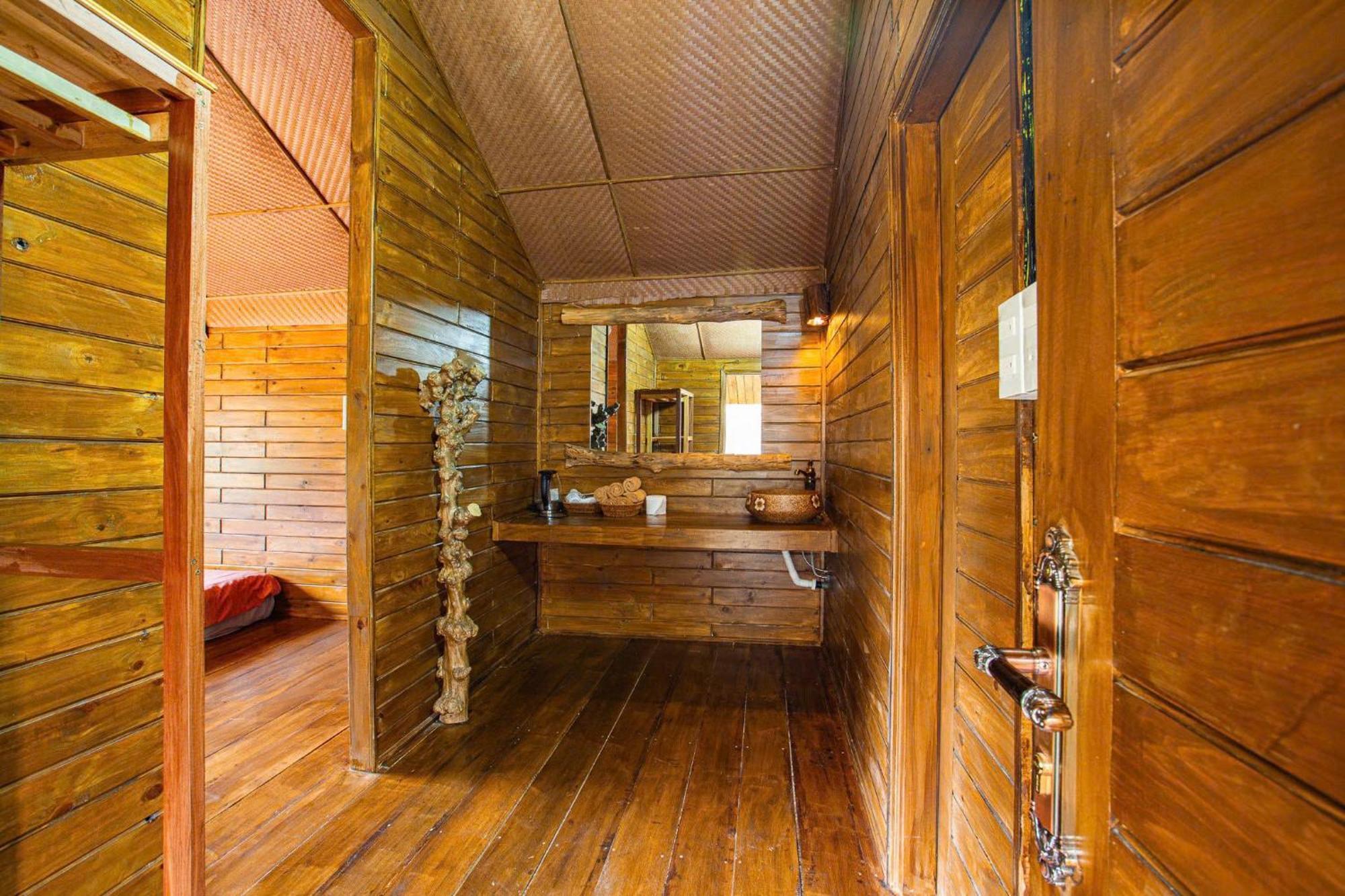 Homestay Nha Trong Ban - Mang Den *